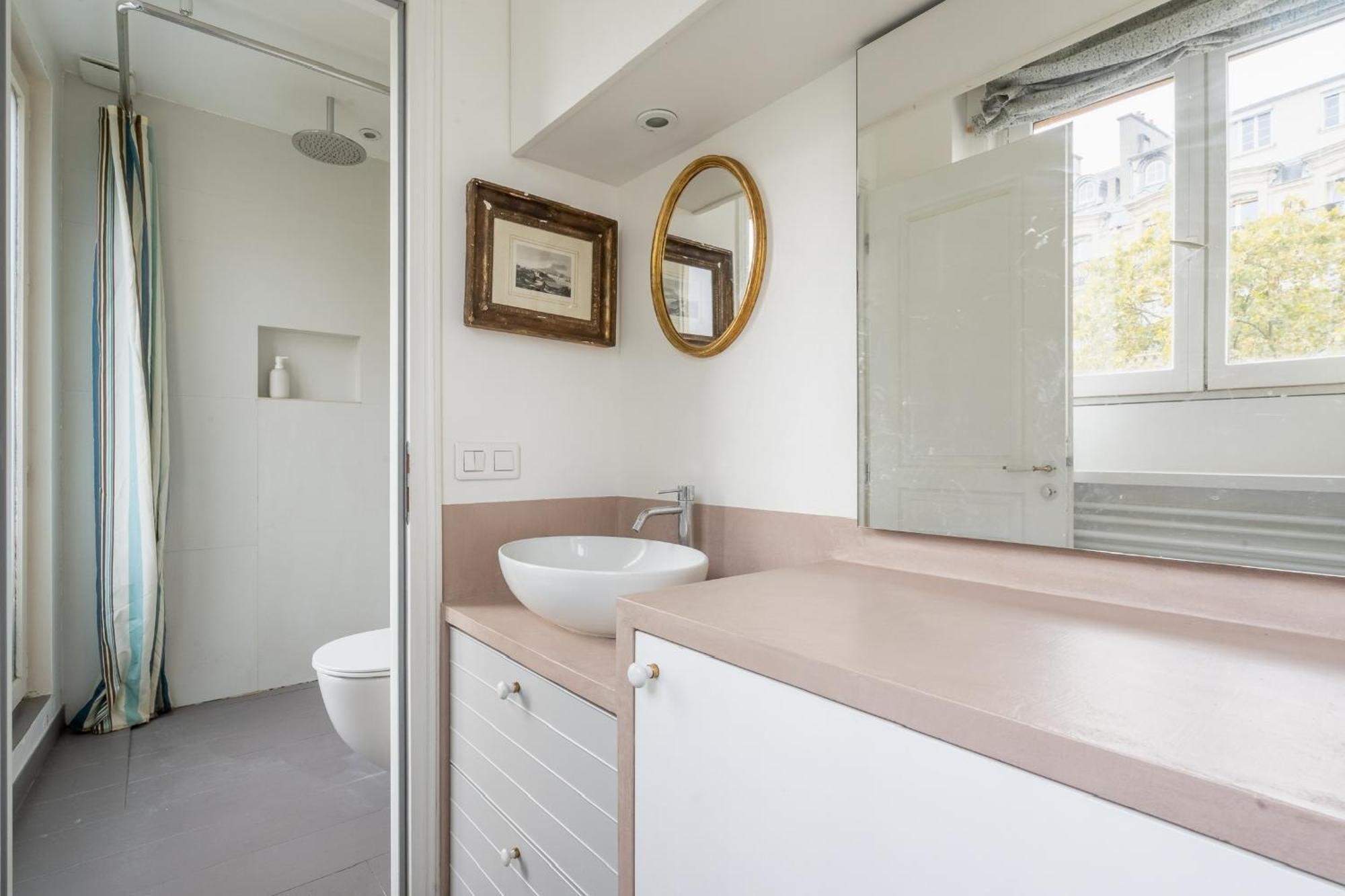 Appartement Bel Cosy, Emplacement Ideal Parijs